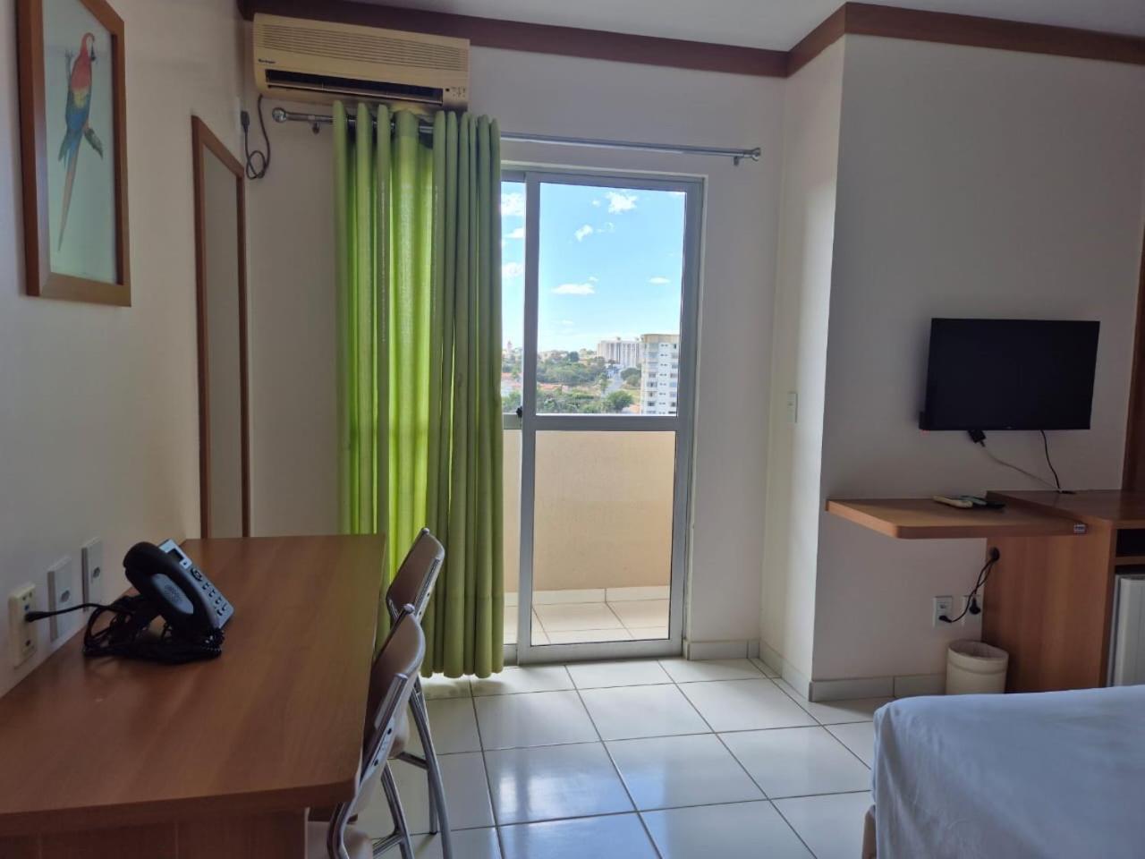 Golden Dophin Grand Hotel Caldas Novas Exterior foto